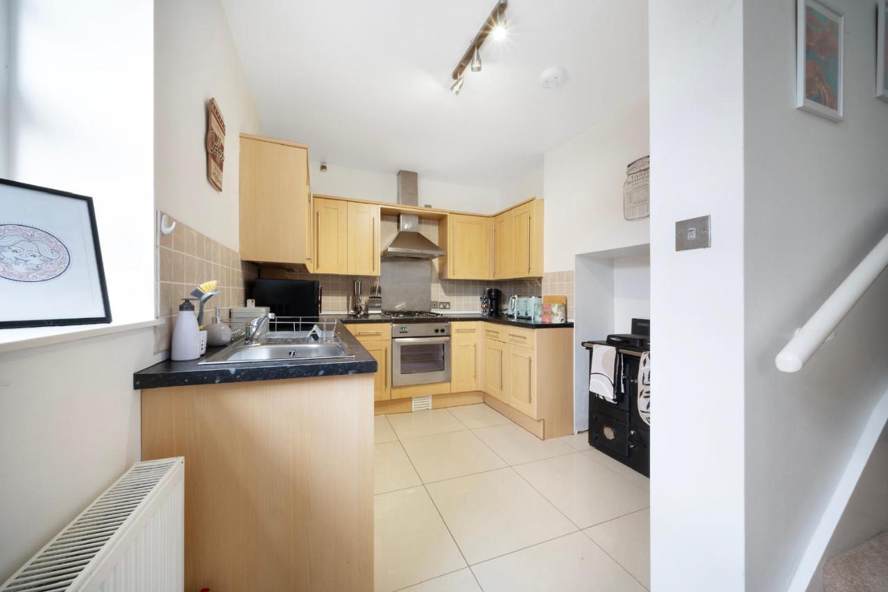 1 Bed House, Free On Street Parking, Central Gloucester Dış mekan fotoğraf